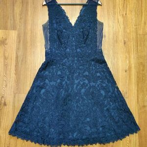 Tadashi Shoji Navy blue lace cocktail dress 14 Large like NEW!